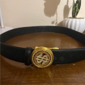 Luxurious Black and Gold Women's Belt